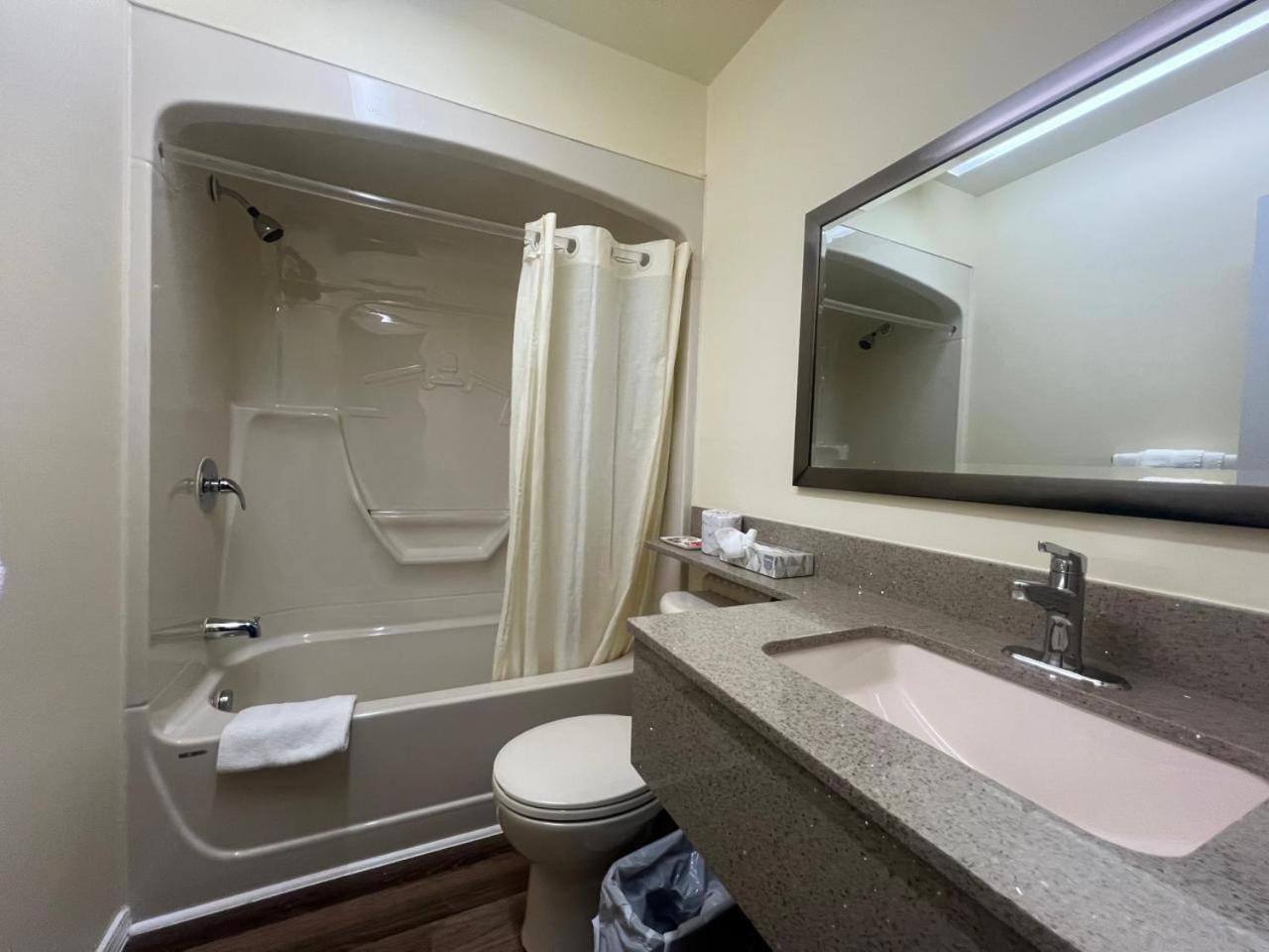 Colonial House Motor Inn Perth Dış mekan fotoğraf